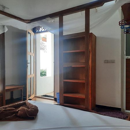 눙귀 Kajificheni House B&B 외부 사진